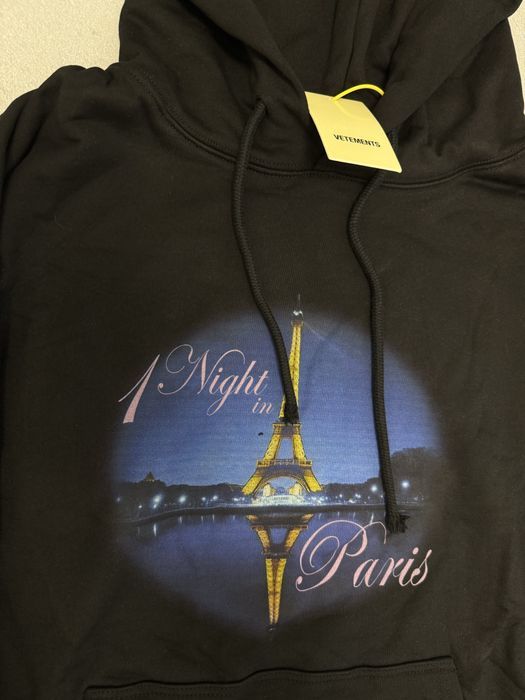 худи Vetements  1 Night in Paris 2025 — фото 2