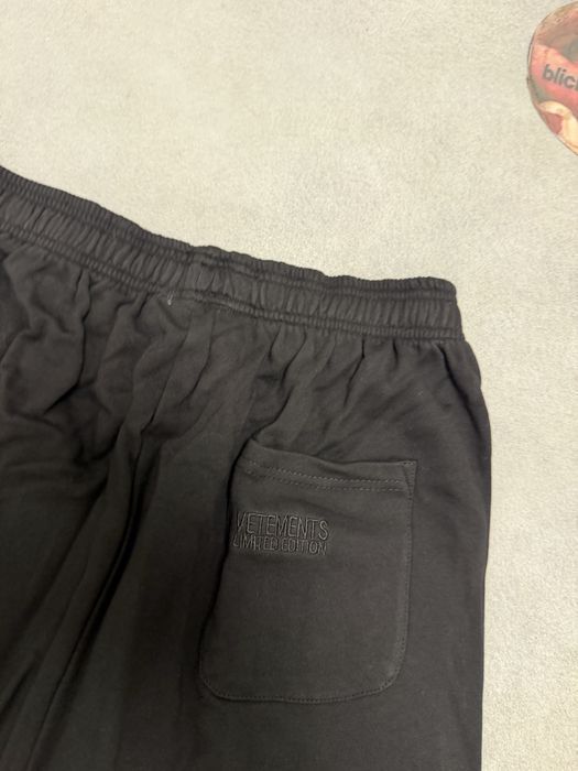 шорты Vetements Anarchy Shorts S M L — фото 6